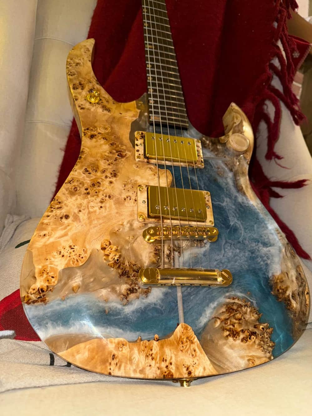 Epoxy Drvo Gitara (2)